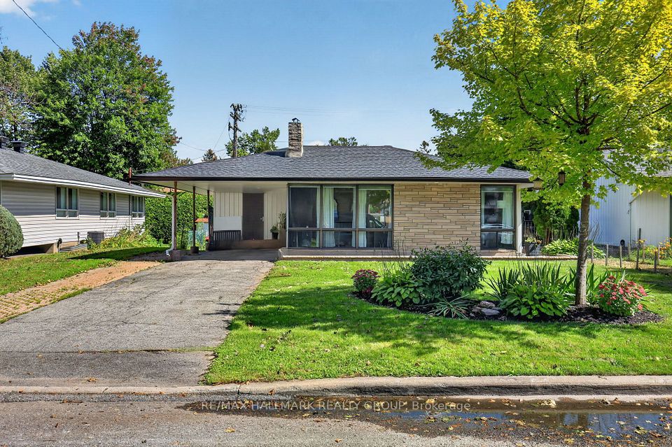 2627 Norberry Crescent, Billings Bridge - Riverside Park and Area, ON K1V 6N3 at 2627 Norberry Crescent, Billings Bridge - Riverside Park and Area, ON K1V 6N3, Billings Bridge - Riverside Park and Area, ON, K1V 6N3