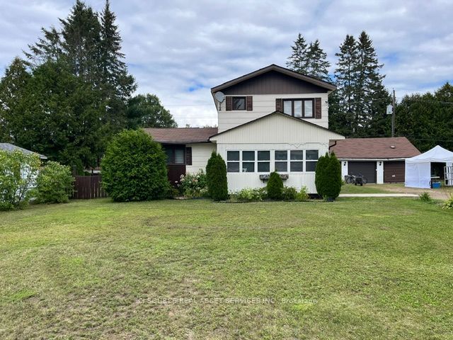 31 Church Street, Laurentian Hills, ON K0J 1J0 at 31 Church Street, Laurentian Hills, ON K0J 1J0, Laurentian Hills, ON, K0J 1J0