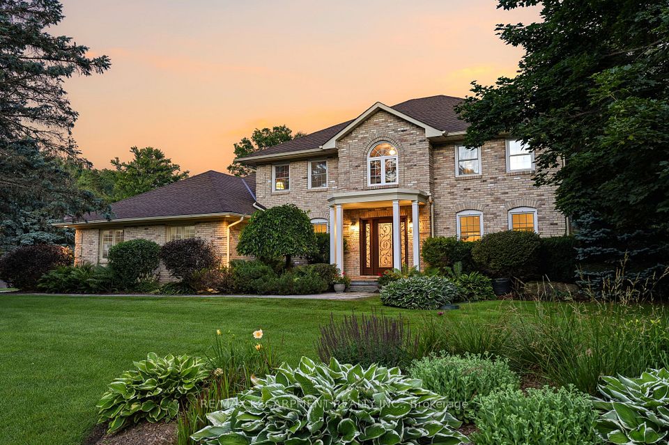 48 Woodend Drive, Hamilton, ON L0R 1H2 at 48 Woodend Drive, Hamilton, ON L0R 1H2, Hamilton, ON, L0R 1H2