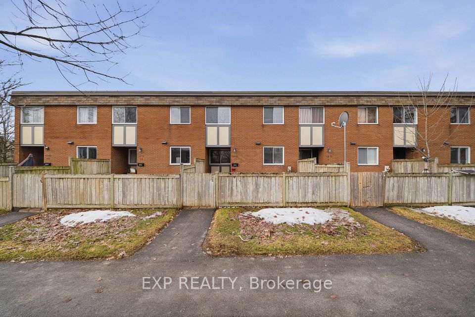 1675 Heatherington Road 11, Hunt Club - South Keys and Area, ON K1V 8V8 at 1675 Heatherington Road 11, Hunt Club - South Keys and Area, ON K1V 8V8, Hunt Club - South Keys and Area, ON, K1V 8V8
