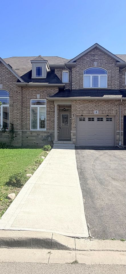 Att/Row/Townhouse at 4 Charleswood Crescent, Hamilton, ON L0R 1P0, Hamilton