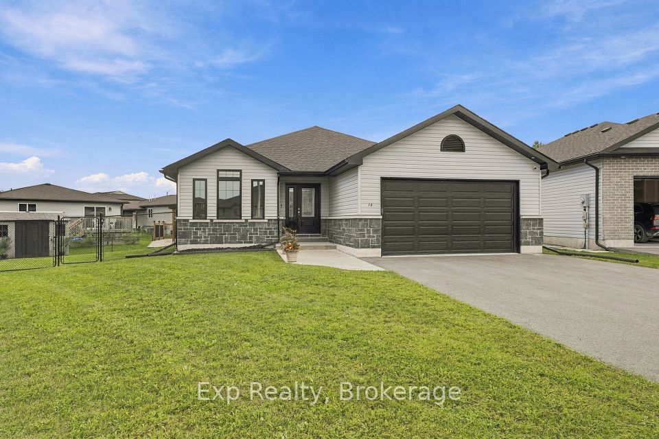 14 Lehtinen Crescent, Belleville, ON K8P 4G5 at 14 Lehtinen Crescent, Belleville, ON K8P 4G5, Belleville, ON, K8P 4G5