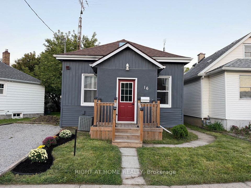 16 East Street E, St. Catharines, ON L2R 3Y8 at 16 East Street E, St. Catharines, ON L2R 3Y8, St. Catharines, ON, L2R 3Y8