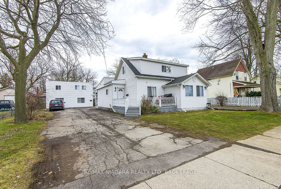 255 Mellanby Avenue, Port Colborne, ON L3K 2M2 at 255 Mellanby Avenue, Port Colborne, ON L3K 2M2, Port Colborne, ON, L3K 2M2