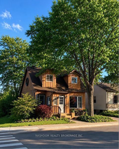 Detached at 31 Hunter Street, Hamilton, ON L9H 1E5, Hamilton