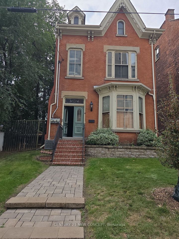 Triplex at 123 Jackson Street W, Hamilton, ON L8P 1L6, Hamilton