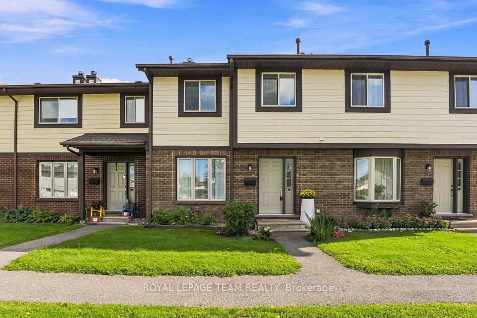 50E Medhurst Drive, Tanglewood - Grenfell Glen - Pineglen, ON K2G 4V2 at 50E Medhurst Drive, Tanglewood - Grenfell Glen - Pineglen, ON K2G 4V2, Tanglewood - Grenfell Glen - Pineglen, ON, K2G 4V2