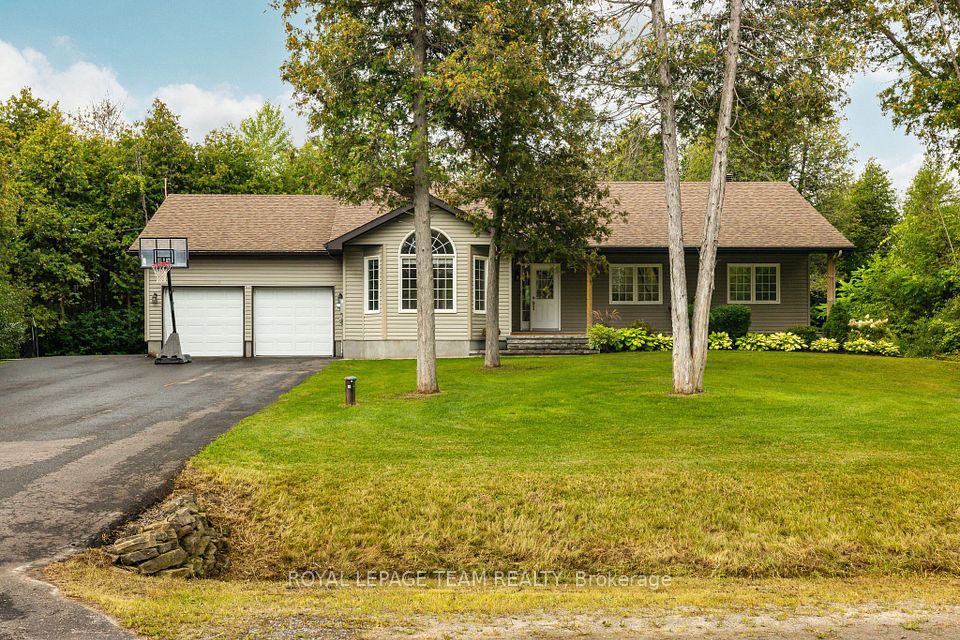 44 Meadowglen Circle, North Grenville, ON K0G 1J0 at 44 Meadowglen Circle, North Grenville, ON K0G 1J0, North Grenville, ON, K0G 1J0