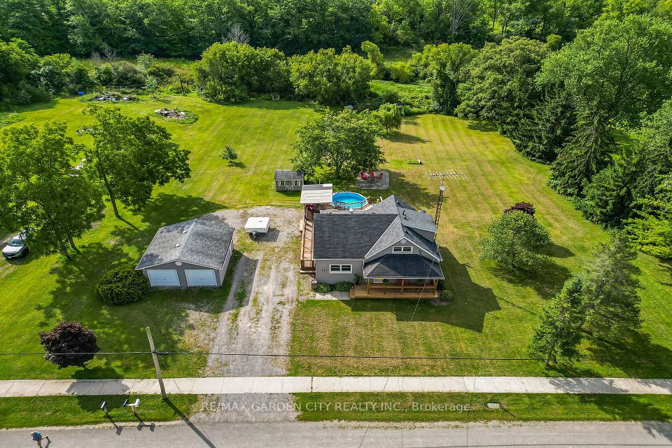 843 Lyons Creek Road, Welland, ON L3B 5N4 at 843 Lyons Creek Road, Welland, ON L3B 5N4, Welland, ON, L3B 5N4