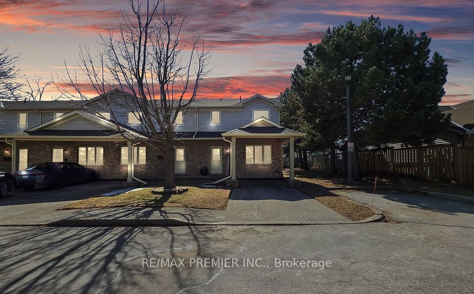 9 Wentworth Drive 13, Grimsby, ON L3M 5H9 at 9 Wentworth Drive 13, Grimsby, ON L3M 5H9, Grimsby, ON, L3M 5H9
