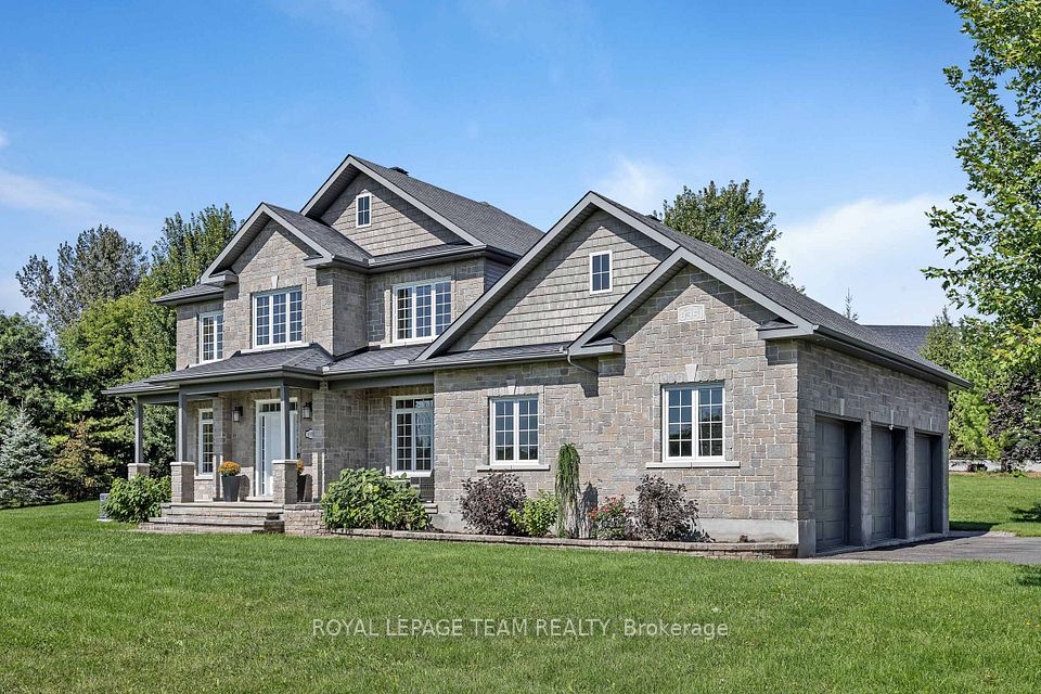 8351 Lourdes Way, Greely - Metcalfe - Osgoode - Vernon and Area, ON K0A 2P0 at 8351 Lourdes Way, Greely - Metcalfe - Osgoode - Vernon and Area, ON K0A 2P0, Greely - Metcalfe - Osgoode - Vernon and Area, ON, K0A 2P0