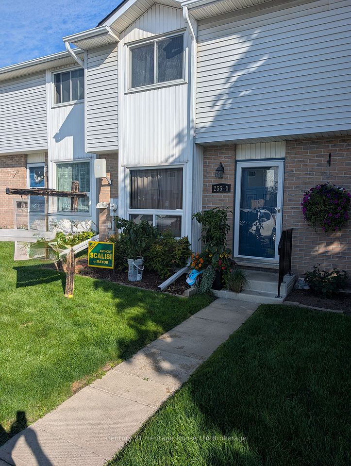 255 Lansdowne Avenue 5, Woodstock, ON N4T 1N6 at 255 Lansdowne Avenue 5, Woodstock, ON N4T 1N6, Woodstock, ON, N4T 1N6