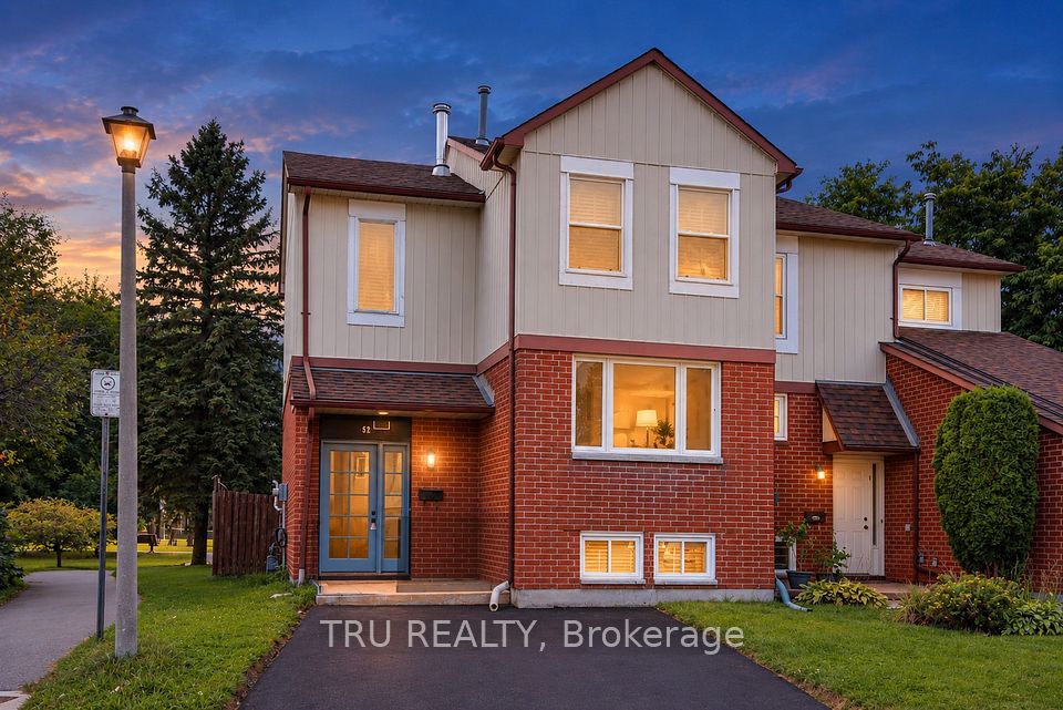 52 Greenboro Crescent, Hunt Club - South Keys and Area, ON K1T 1W5 at 52 Greenboro Crescent, Hunt Club - South Keys and Area, ON K1T 1W5, Hunt Club - South Keys and Area, ON, K1T 1W5