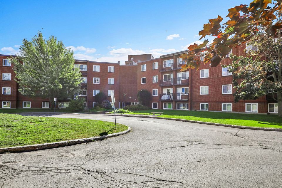 2044 Arrowsmith Drive 208C, Beacon Hill North - South and Area, ON K1J 7V8 at 2044 Arrowsmith Drive 208C, Beacon Hill North - South and Area, ON K1J 7V8, Beacon Hill North - South and Area, ON, K1J 7V8