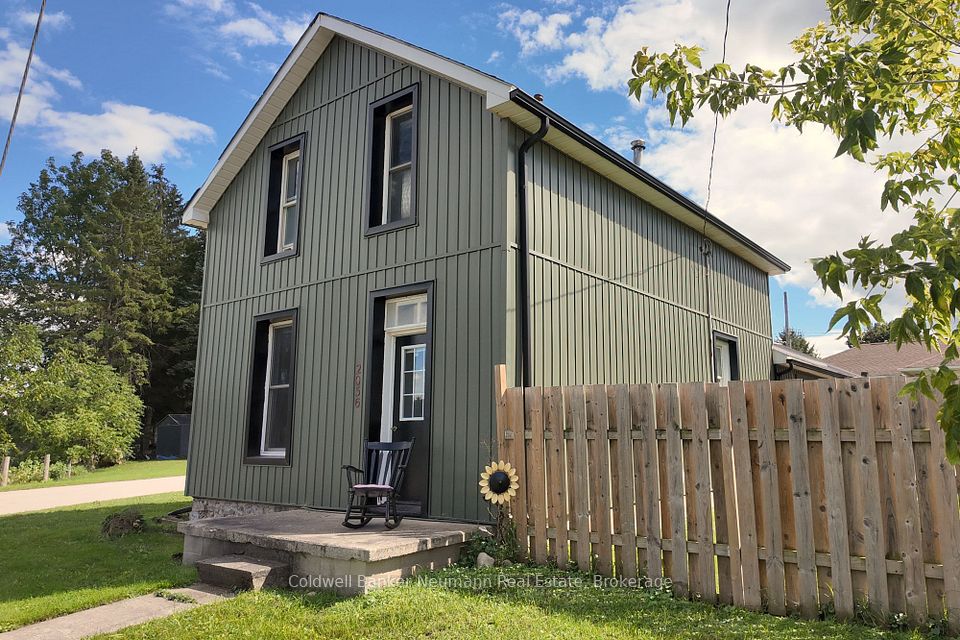 2056 Mill Street E, Howick, ON N0G 1X0 at 2056 Mill Street E, Howick, ON N0G 1X0, Howick, ON, N0G 1X0