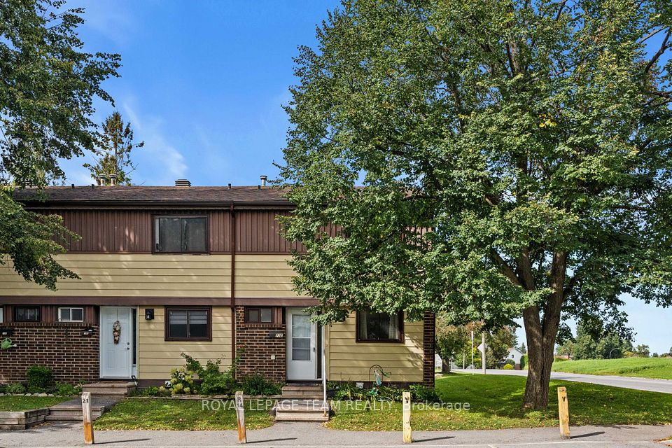 73 Foxfield Drive E, Barrhaven, ON K2J 1L7 at 73 Foxfield Drive E, Barrhaven, ON K2J 1L7, Barrhaven, ON, K2J 1L7