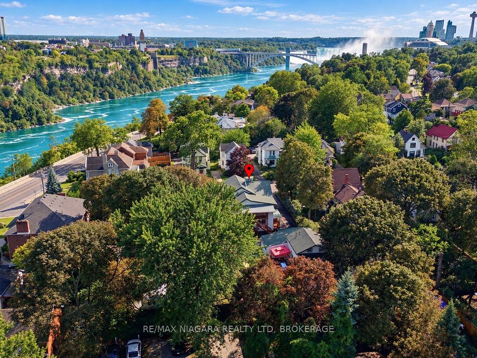 4291 Simcoe Street, Niagara Falls, ON L2E 1T5