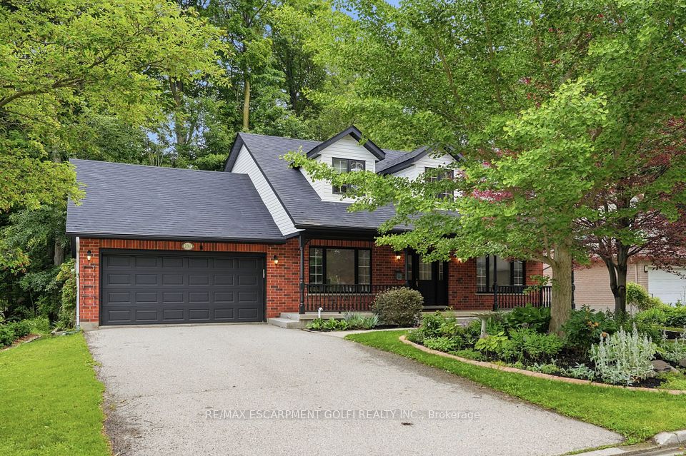 292 THORNCREST Drive, Waterloo, ON N2L 5R5 at 292 THORNCREST Drive, Waterloo, ON N2L 5R5, Waterloo, ON, N2L 5R5