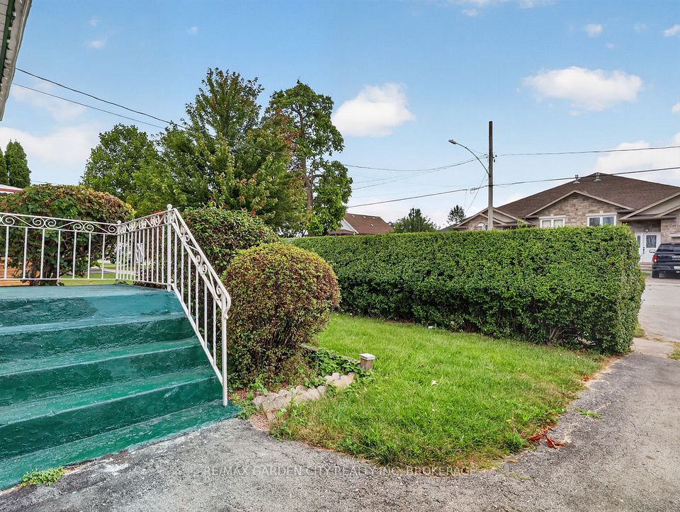 19 Cunningham Street, Thorold, ON L2V 3K6 at 19 Cunningham Street, Thorold, ON L2V 3K6, Thorold, ON, L2V 3K6