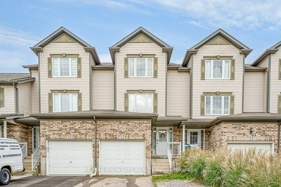 Att/Row/Townhouse at 41 Madeleine Street, Kitchener, ON N2R 1V4, Kitchener