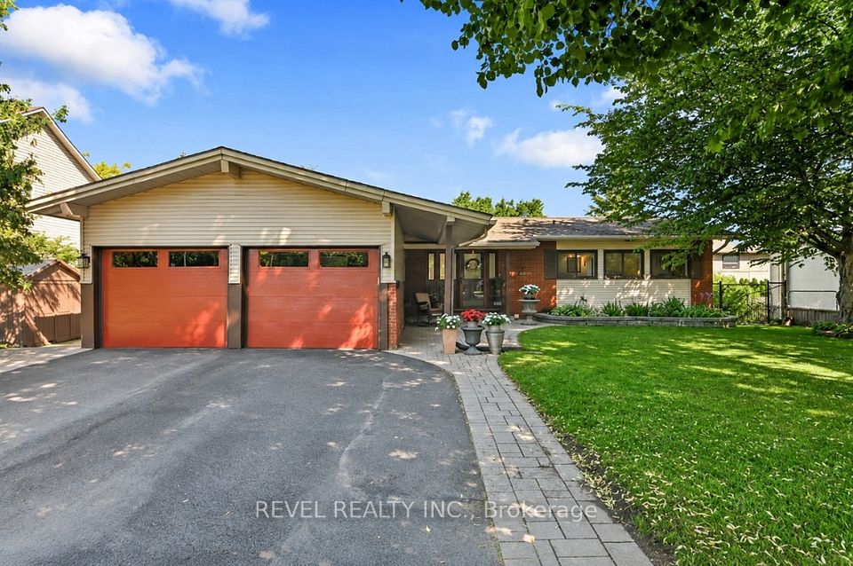 2555 Regina Street, Britannia - Lincoln Heights and Area, ON K2B 6X4 at 2555 Regina Street, Britannia - Lincoln Heights and Area, ON K2B 6X4, Britannia - Lincoln Heights and Area, ON, K2B 6X4
