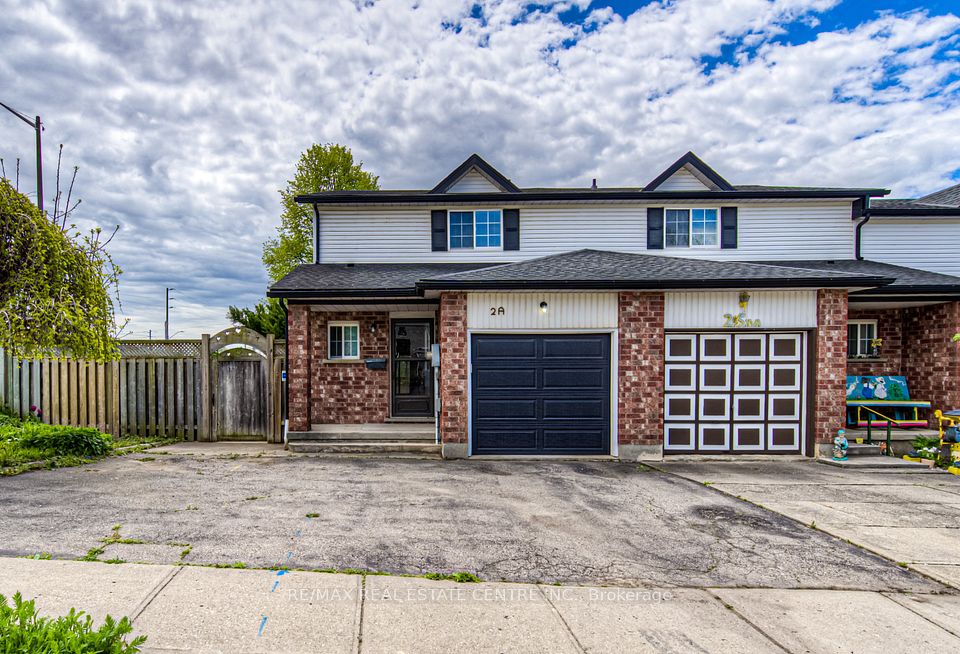 Att/Row/Townhouse at 2A Paisley Heights, Cambridge, ON N1R 1B5, Cambridge