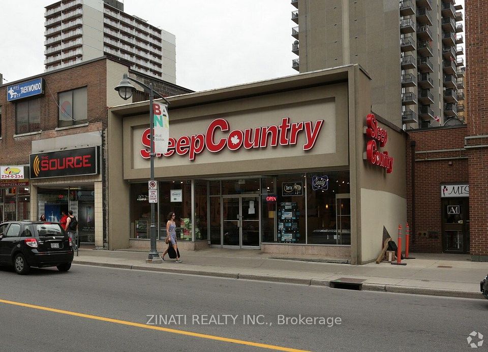 282 Bank Street, Ottawa Centre, ON K2P 1X6