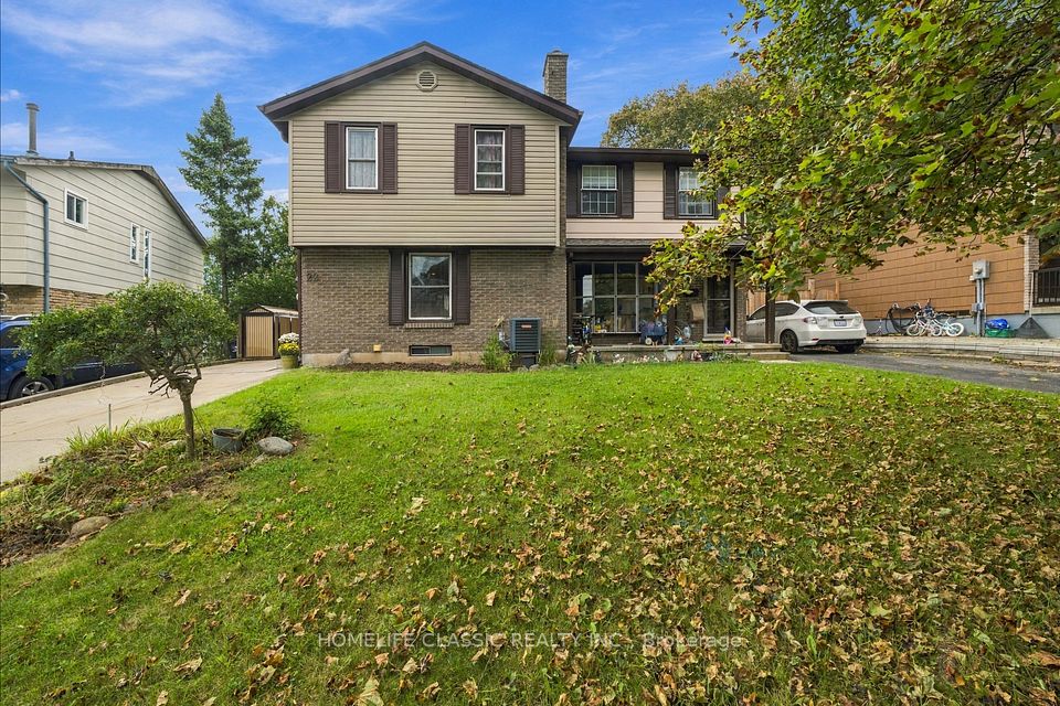 Semi-Detached  at 22 Frobisher Court, Cambridge, ON N1R 6Z5, Cambridge