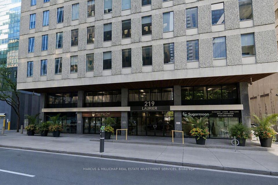 219 Laurier West Avenue 102, Ottawa Centre, ON K1P 5J6