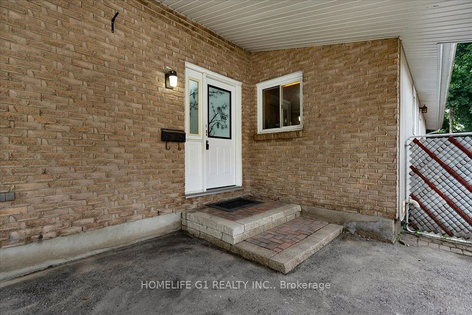 19 Milton Avenue W, Cambridge, ON N3C 2Y3 at 19 Milton Avenue W, Cambridge, ON N3C 2Y3, Cambridge, ON, N3C 2Y3