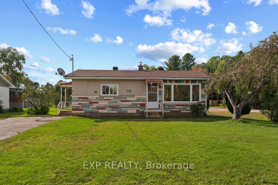 17 Casey Street, Madawaska Valley, ON K0J 1B0 at 17 Casey Street, Madawaska Valley, ON K0J 1B0, Madawaska Valley, ON, K0J 1B0