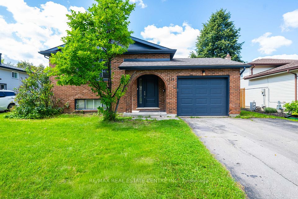 Detached at 141 Cedar Crest Street, Kitchener, ON N2N 2A6, Kitchener