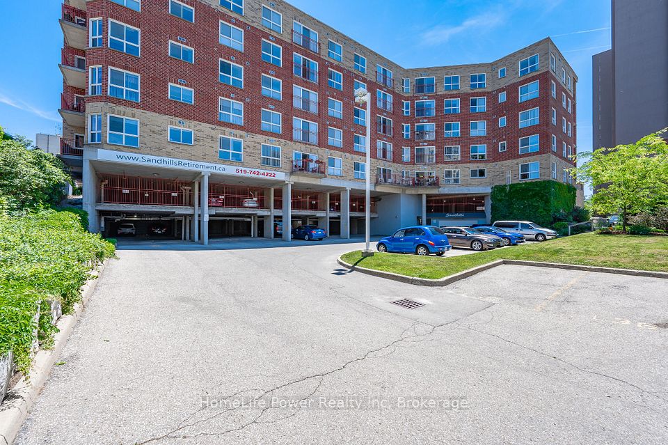 Condo Apartment at 20 ST GEORGE Street 107, Kitchener, ON N2G 2S7, Kitchener