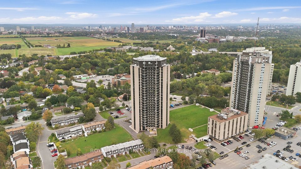 900 Dynes Road 806, Mooneys Bay - Carleton Heights and Area, ON K2C 3L6 at 900 Dynes Road 806, Mooneys Bay - Carleton Heights and Area, ON K2C 3L6, Mooneys Bay - Carleton Heights and Area, ON, K2C 3L6