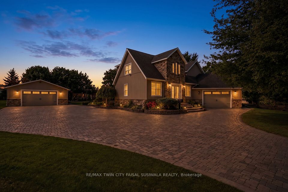 Detached at 17 Athlone Road, Cambridge, ON N1R 1J1, Cambridge