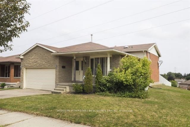 Detached at 2 Hoddle Crescent, Kitchener, ON N2N 2N2, Kitchener