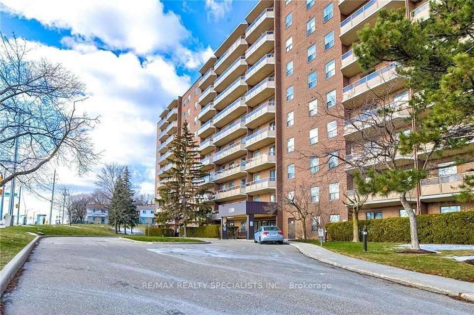 Condo Apartment at 1100 Courtland Avenue 309, Kitchener, ON N2C 2H9, Kitchener