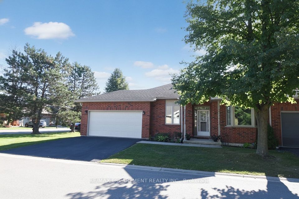 Att/Row/Townhouse at 87 Jenifer Drive, Hamilton, ON L0R 1W0, Hamilton