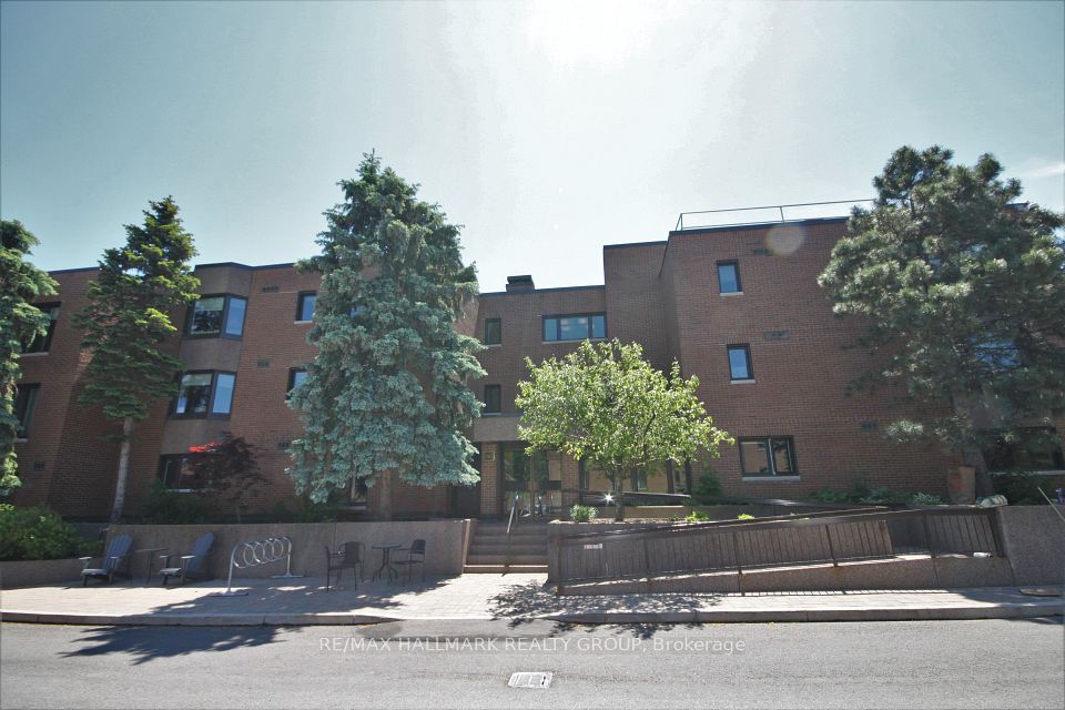 263 Botanica Private 77, Dows Lake - Civic Hospital and Area, ON K1Y 4P9 at 263 Botanica Private 77, Dows Lake - Civic Hospital and Area, ON K1Y 4P9, Dows Lake - Civic Hospital and Area, ON, K1Y 4P9