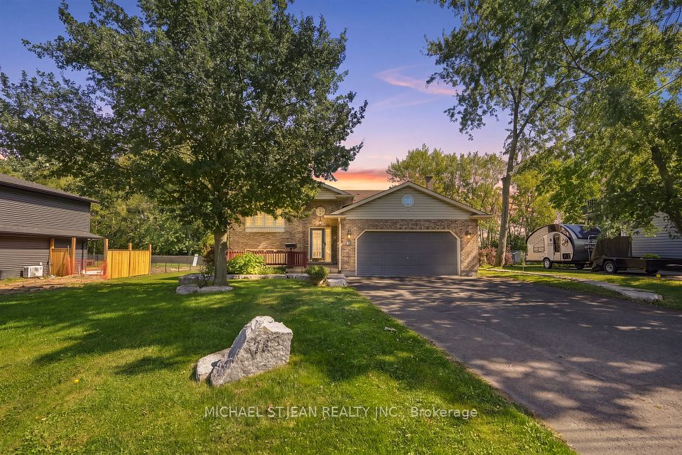 78 Montgomery Road, Welland, ON L3C 2Y3 at 78 Montgomery Road, Welland, ON L3C 2Y3, Welland, ON, L3C 2Y3