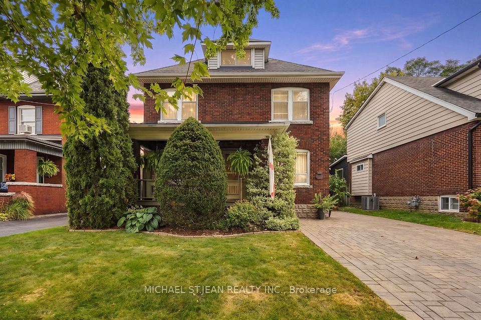 33 Tuxedo Avenue S, Hamilton, ON L8K 2R7 at 33 Tuxedo Avenue S, Hamilton, ON L8K 2R7, Hamilton, ON, L8K 2R7