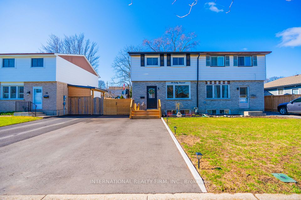 28 Debby Crescent, Brantford, ON N3R 7A4 at 28 Debby Crescent, Brantford, ON N3R 7A4, Brantford, ON, N3R 7A4