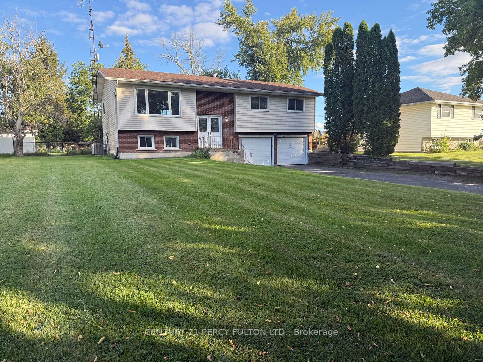24 Southwood Crescent, Greater Napanee, ON K7R 3L2 at 24 Southwood Crescent, Greater Napanee, ON K7R 3L2, Greater Napanee, ON, K7R 3L2