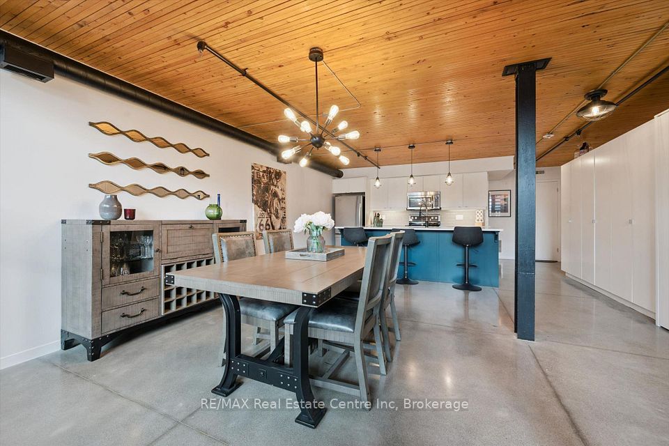Condo Townhouse at 85 Spruce Street 103, Cambridge, ON N1R 4K4, Cambridge