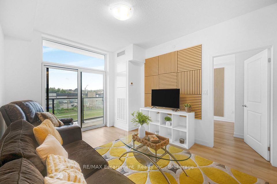 Condo Apartment at 470 Dundas Street E 309, Hamilton, ON L8B 2A6, Hamilton