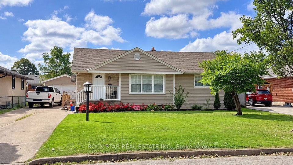 12 Roseland Avenue, St. Catharines, ON L2M 5Z2 at 12 Roseland Avenue, St. Catharines, ON L2M 5Z2, St. Catharines, ON, L2M 5Z2