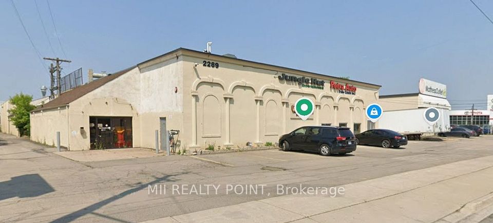2289 Barton Street E, Hamilton, ON L8E 2W8