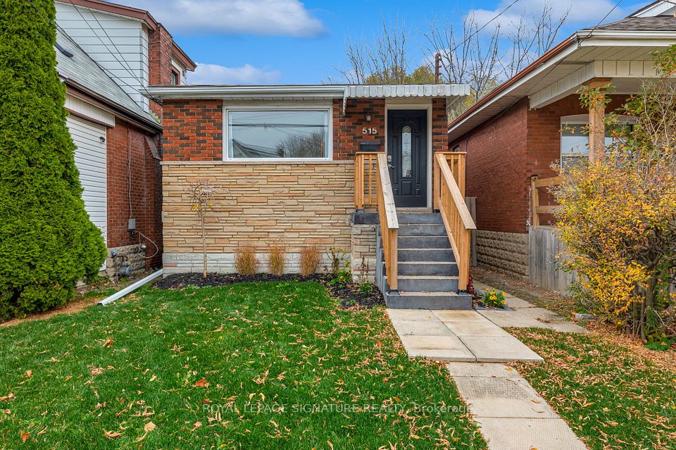 Duplex at 515 Queensdale Avenue E Main, Hamilton, ON L8V 1K9, Hamilton