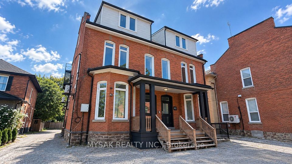 82-84 Welland Avenue, St. Catharines, ON L2R 2N1