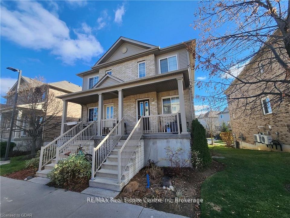 Condo Townhouse at 35 MOUNTFORD Drive 95, Guelph, ON N1E 0G6, Guelph